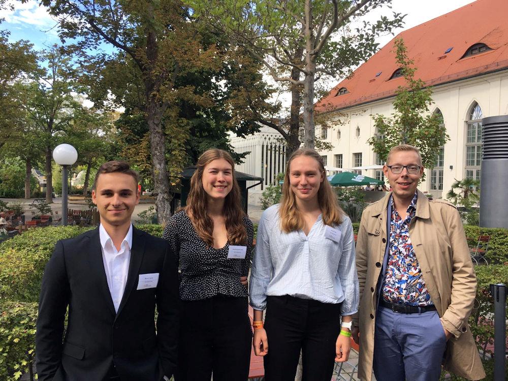 Besuch der GDNÄ-Tagung