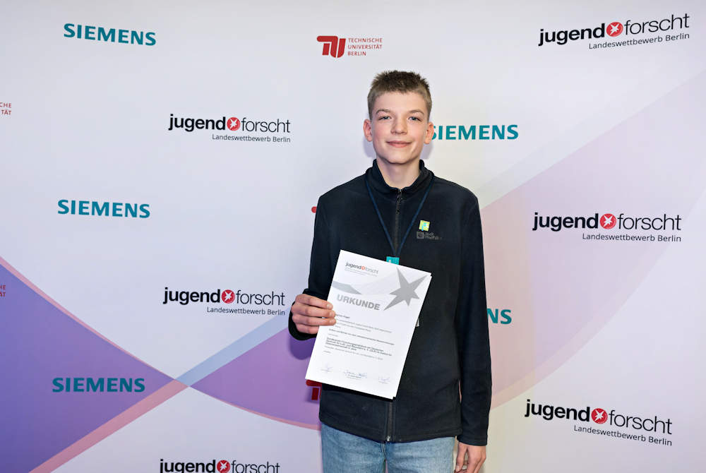 Magnus Vogel bei Jugend forscht
